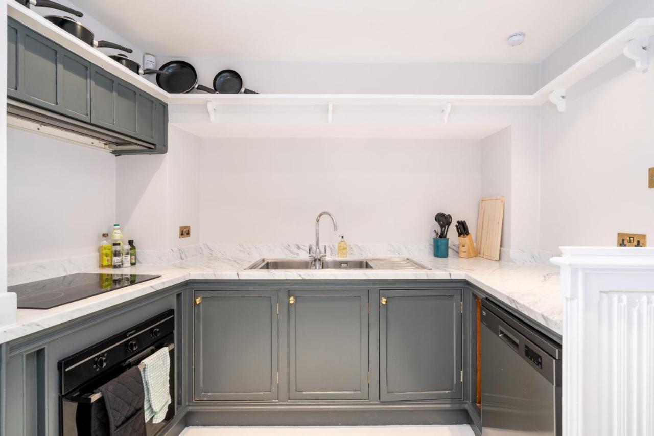 Wyatt House Apartment Bath Bagian luar foto